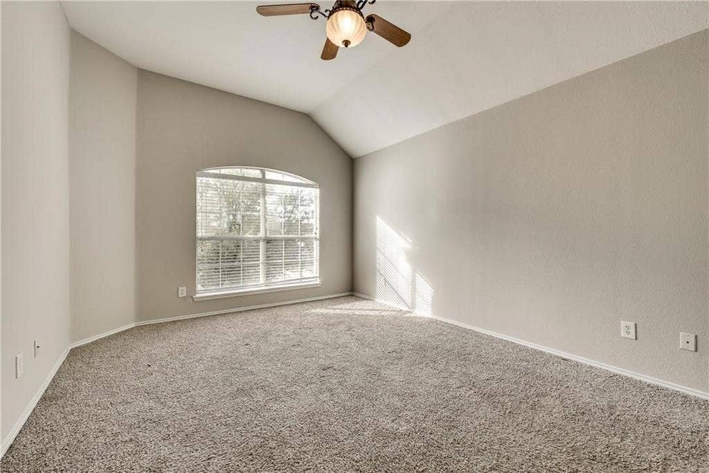 409 Knoll Park Court, McKinney, TX 75072 409 Knoll Park Court, McKinney, TX 75072
