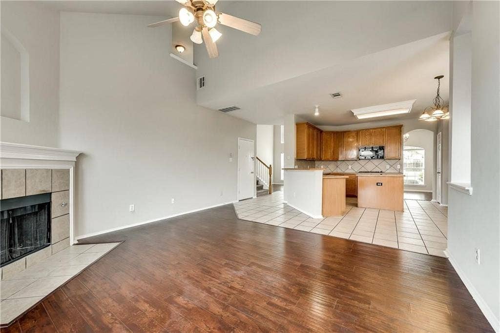 409 Knoll Park Court, McKinney, TX 75072 409 Knoll Park Court, McKinney, TX 75072