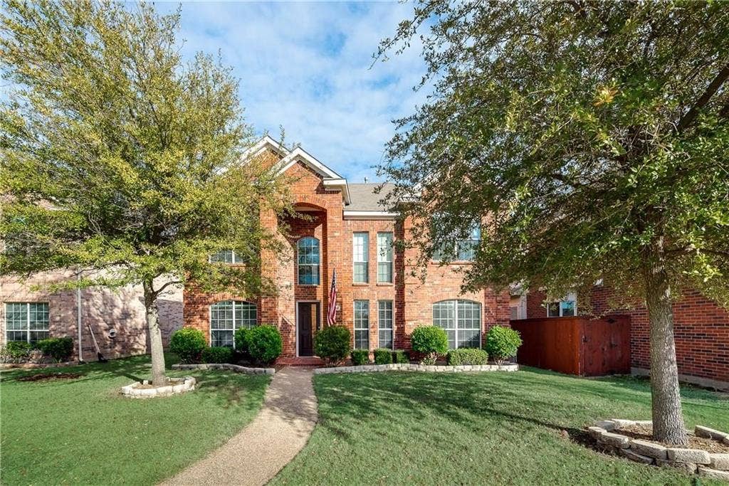 409 Knoll Park Court, McKinney, TX 75072 409 Knoll Park Court, McKinney, TX 75072