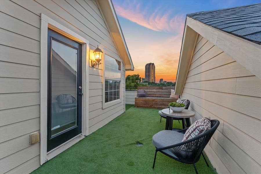 Property photo for 4007 Brownstone Court, Dallas, TX