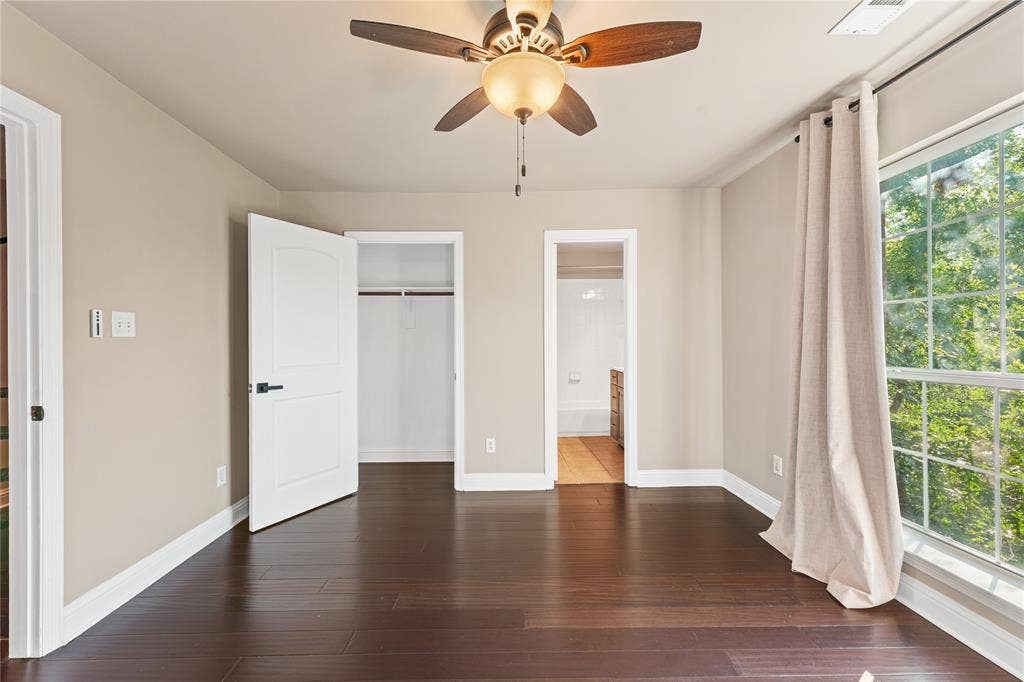 4007 Brownstone Court, Dallas, TX 75204