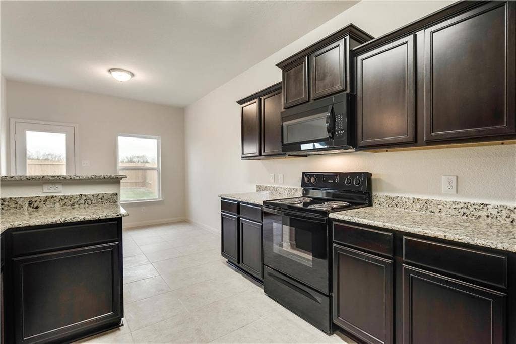 3009 Parker Road, Anna, TX 75409 3009 Parker Road, Anna, TX 75409