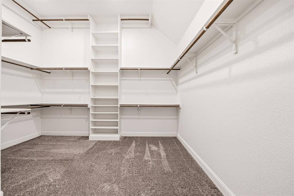 616 Hunton Lane, Robinson, TX 76706
