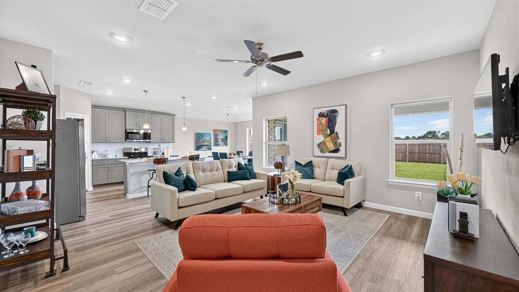 1500 SHELDON Drive, DeSoto, TX 75115 1500 SHELDON Drive, DeSoto, TX 75115