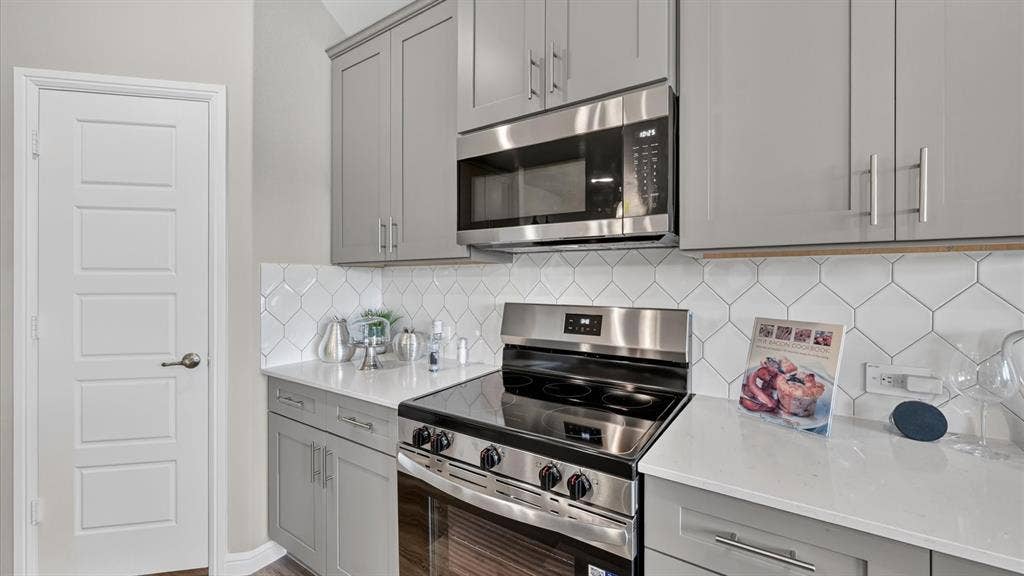 1430 CANTERBURY Trail, DeSoto, TX 75115 1430 CANTERBURY Trail, DeSoto, TX 75115