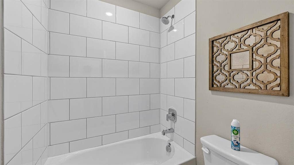 1430 CANTERBURY Trail, DeSoto, TX 75115 1430 CANTERBURY Trail, DeSoto, TX 75115