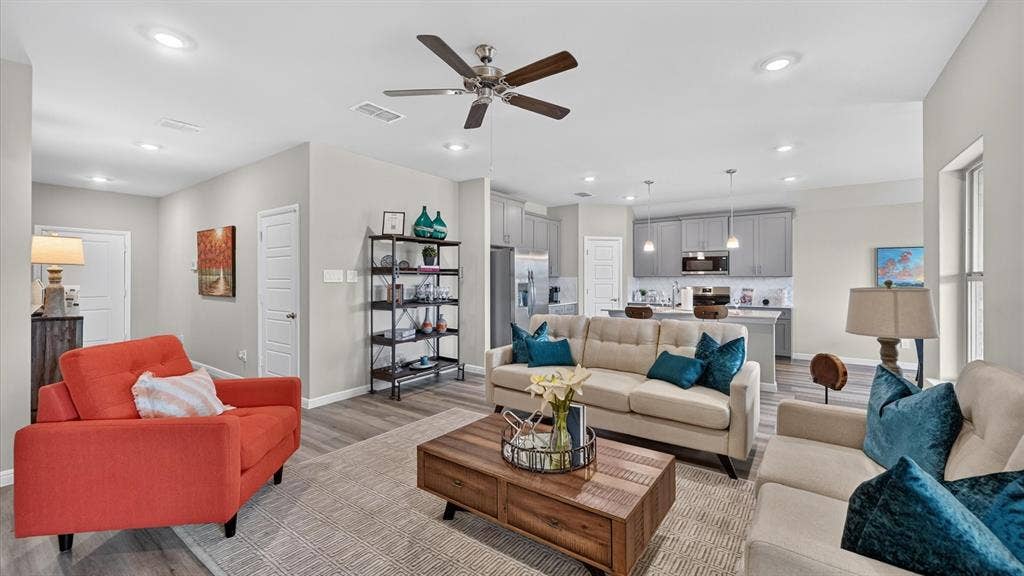 1430 CANTERBURY Trail, DeSoto, TX 75115 1430 CANTERBURY Trail, DeSoto, TX 75115