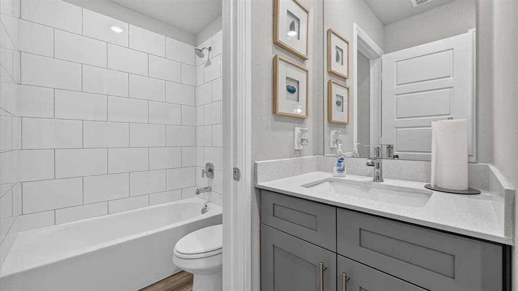1430 CANTERBURY Trail, DeSoto, TX 75115 1430 CANTERBURY Trail, DeSoto, TX 75115