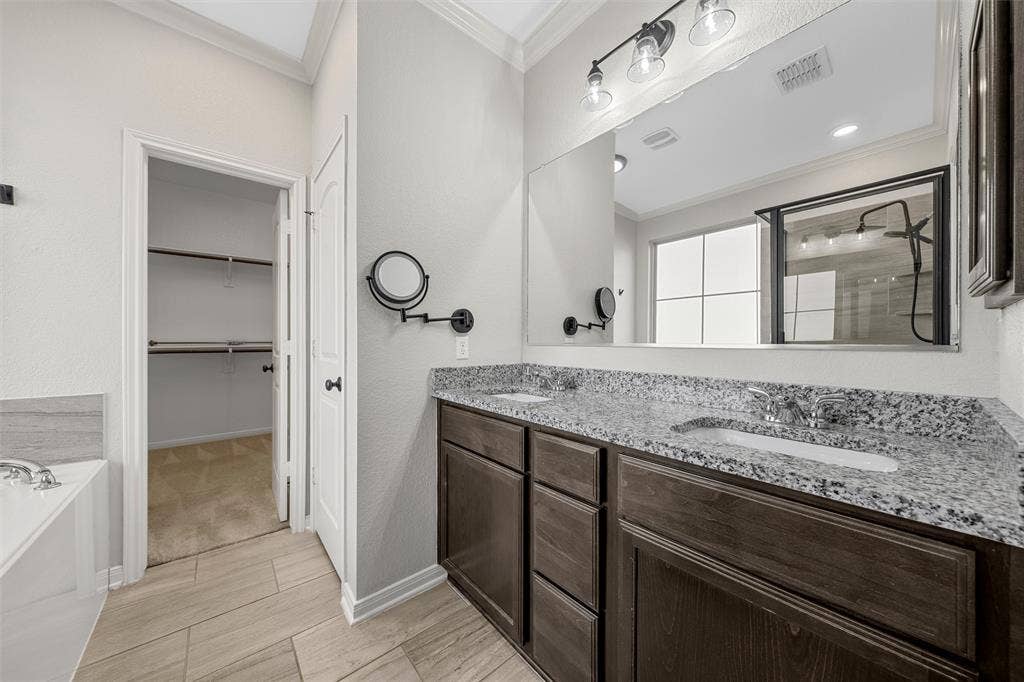 10521 Arabella Lane, Waco, TX 76708 10521 Arabella Lane, Waco, TX 76708