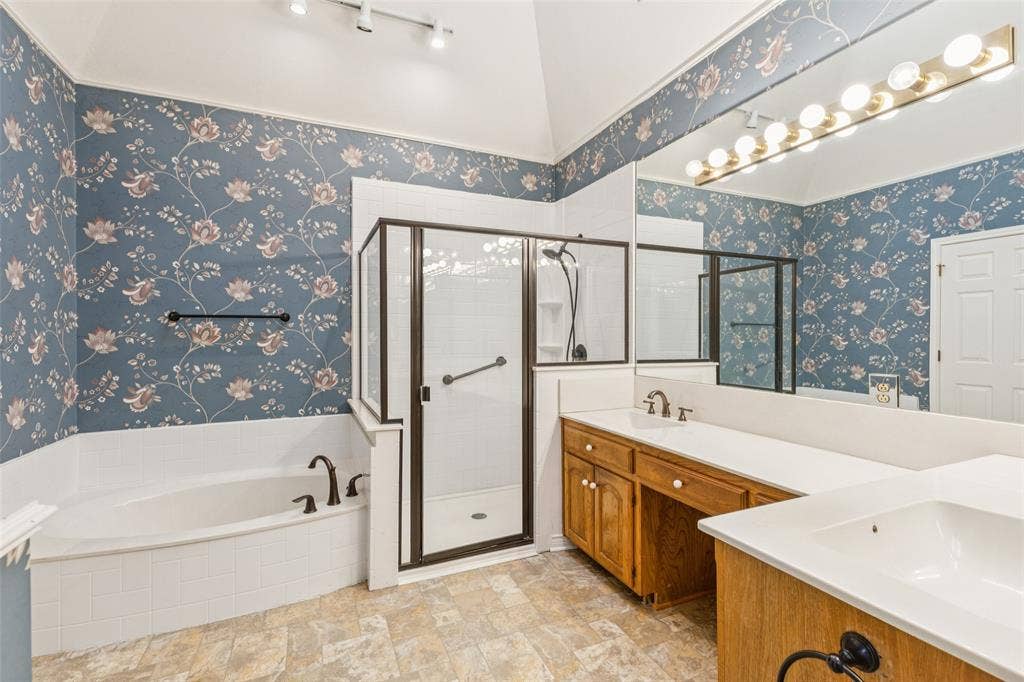 4011 Kentshire Lane, Dallas, TX 75287 4011 Kentshire Lane, Dallas, TX 75287