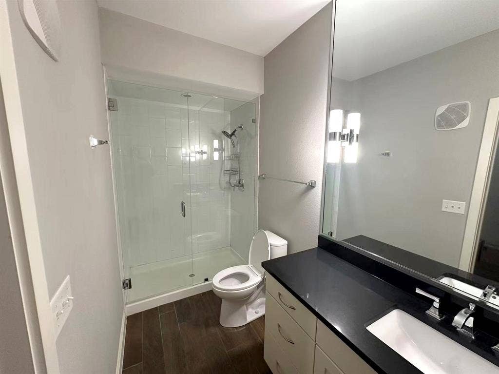 5609 Smu Boulevard, #305, Dallas, TX 75206 5609 Smu Boulevard, #305, Dallas, TX 75206