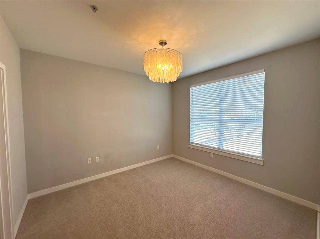 5609 Smu Boulevard, #305, Dallas, TX 75206 5609 Smu Boulevard, #305, Dallas, TX 75206