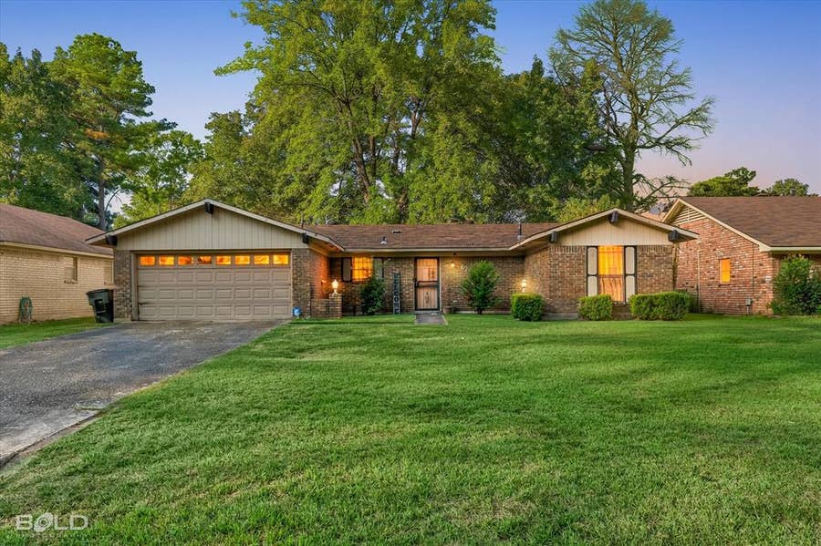 Property photo for 6218 Border Lane, Shreveport, LA