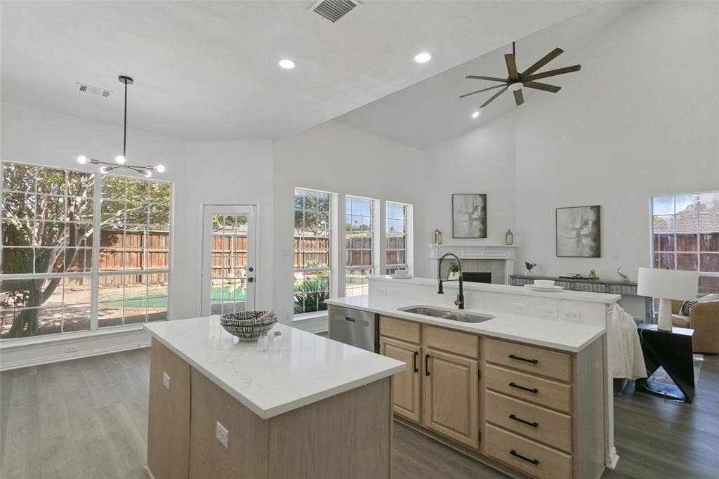 101 Fontana Court, Allen, TX 75013 101 Fontana Court, Allen, TX 75013