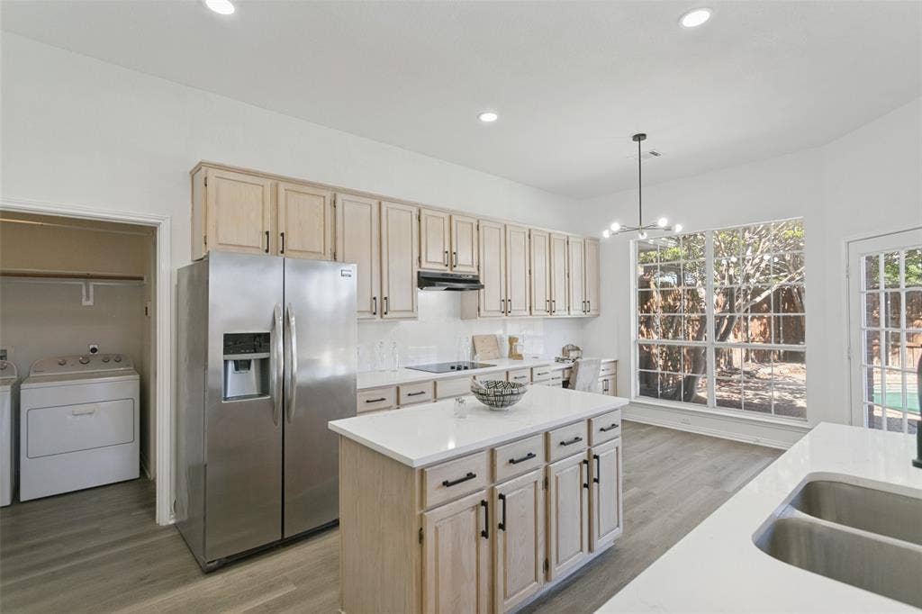 101 Fontana Court, Allen, TX 75013 101 Fontana Court, Allen, TX 75013
