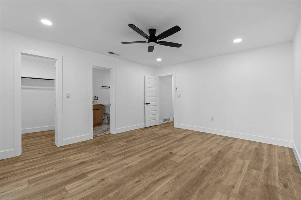 717 Bluebonnet Drive, Grand Prairie, TX 75052
