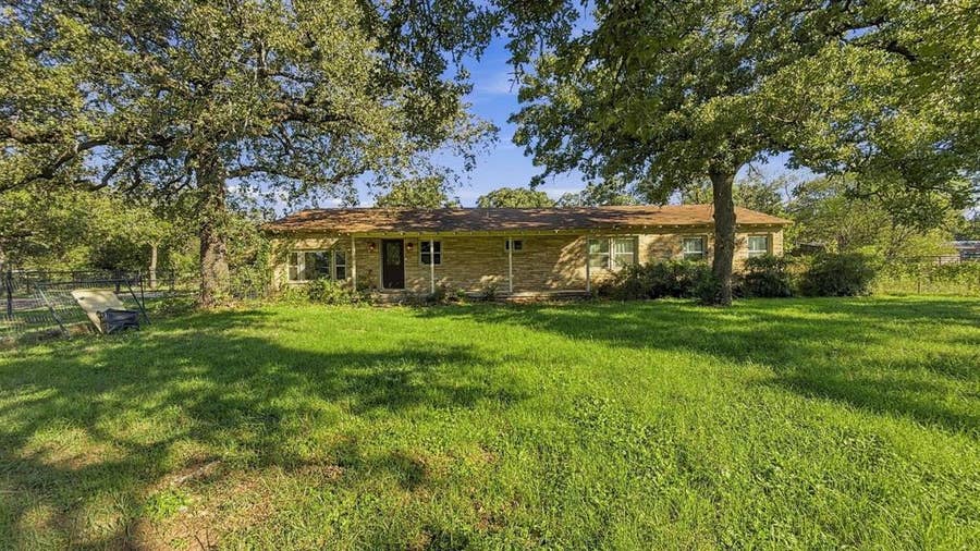 Property photo for 2815 McPherson Road, Fort Worth, TX