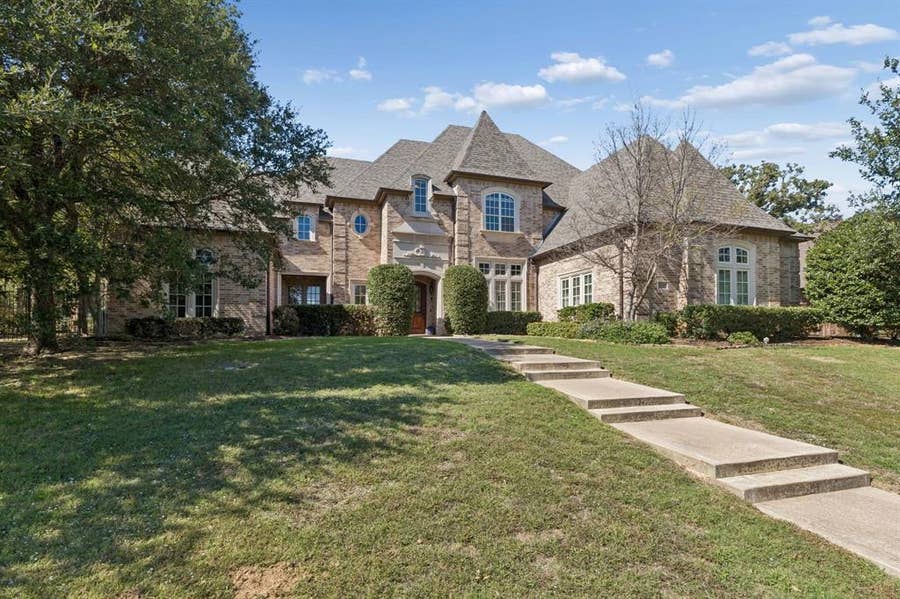 Property photo for 1220 Pine Hurst Drive, Keller, TX