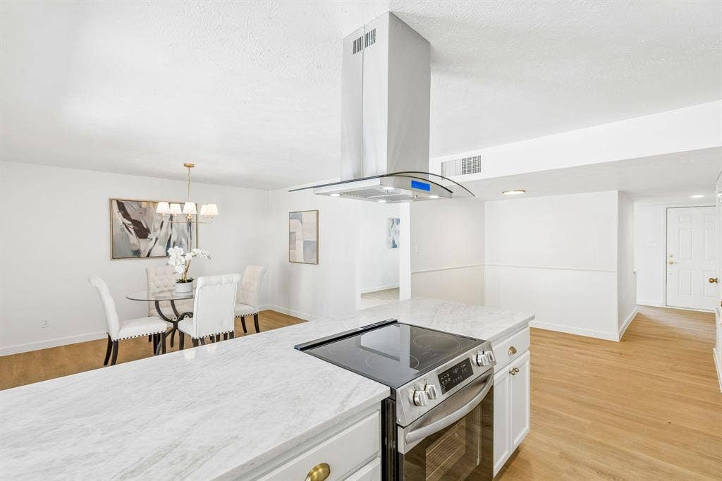 1902 Edna Smith Drive, Garland, TX 75040 1902 Edna Smith Drive, Garland, TX 75040
