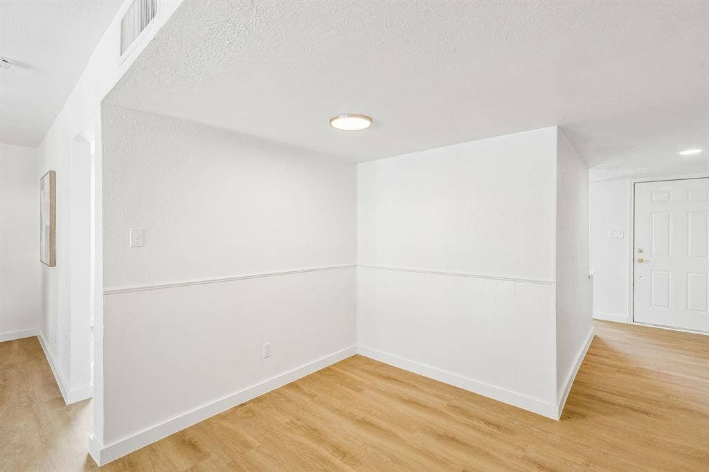 1902 Edna Smith Drive, Garland, TX 75040 1902 Edna Smith Drive, Garland, TX 75040