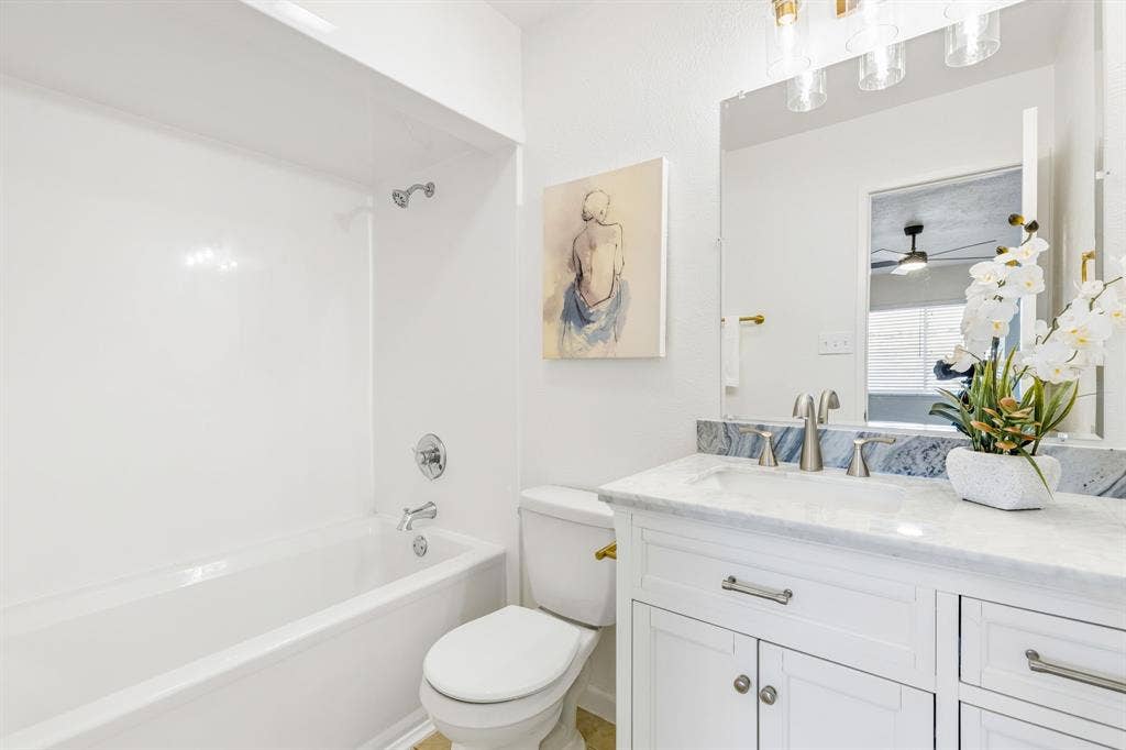 1902 Edna Smith Drive, Garland, TX 75040 1902 Edna Smith Drive, Garland, TX 75040