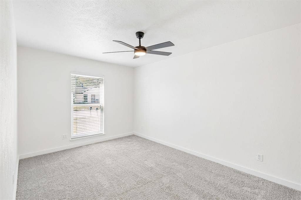 1902 Edna Smith Drive, Garland, TX 75040 1902 Edna Smith Drive, Garland, TX 75040