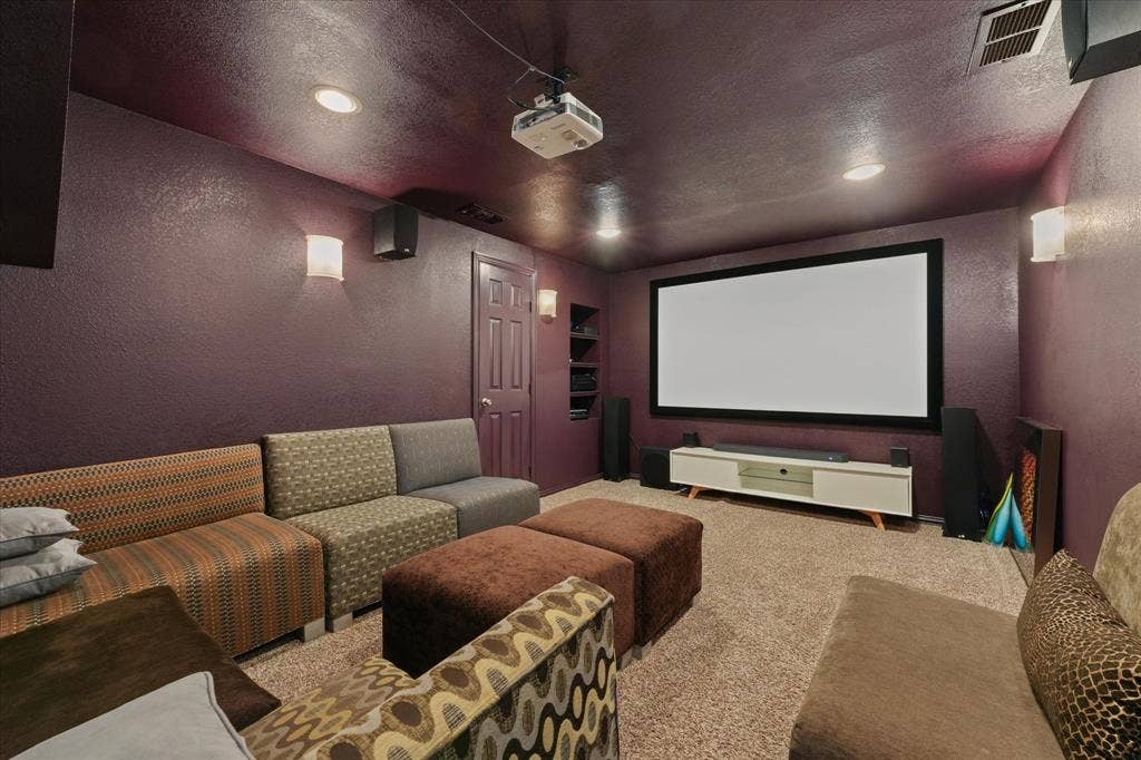10404 Mateo Trail, Irving, TX 75063 10404 Mateo Trail, Irving, TX 75063
