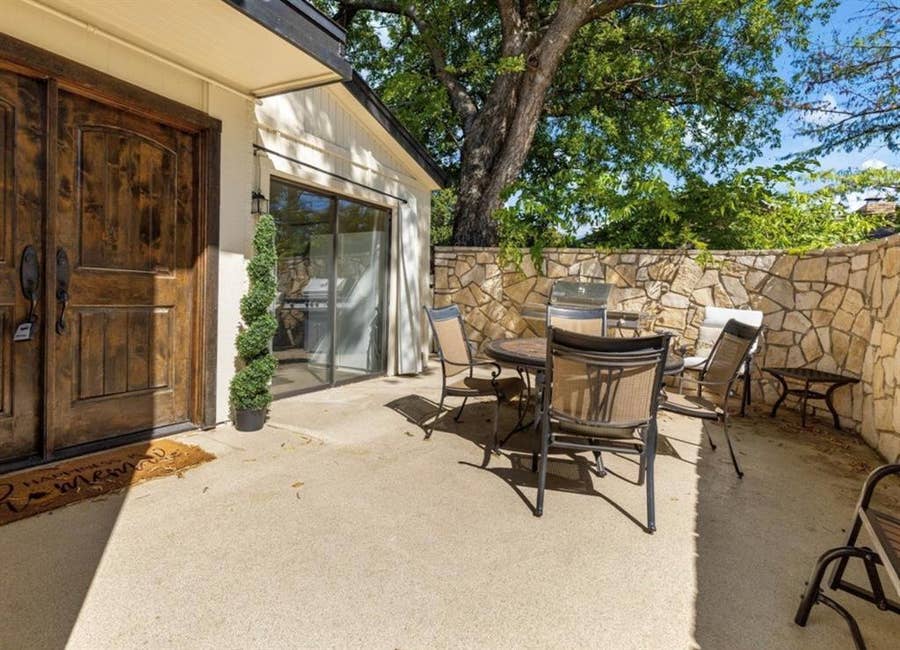Property photo for 5016 Elms Court, Granbury, TX