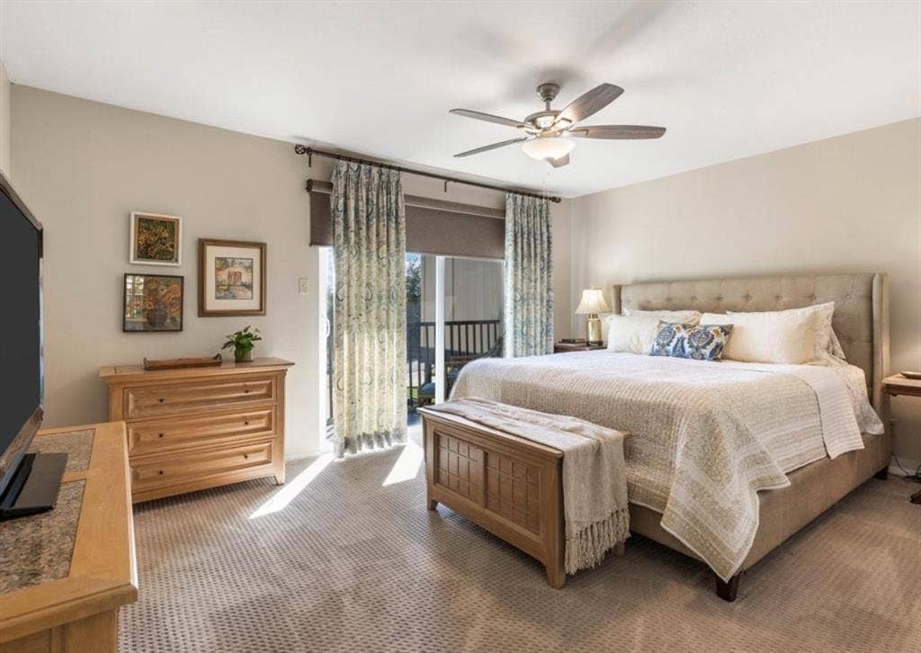 5016 Elms Court, Granbury, TX 76049 5016 Elms Court, Granbury, TX 76049