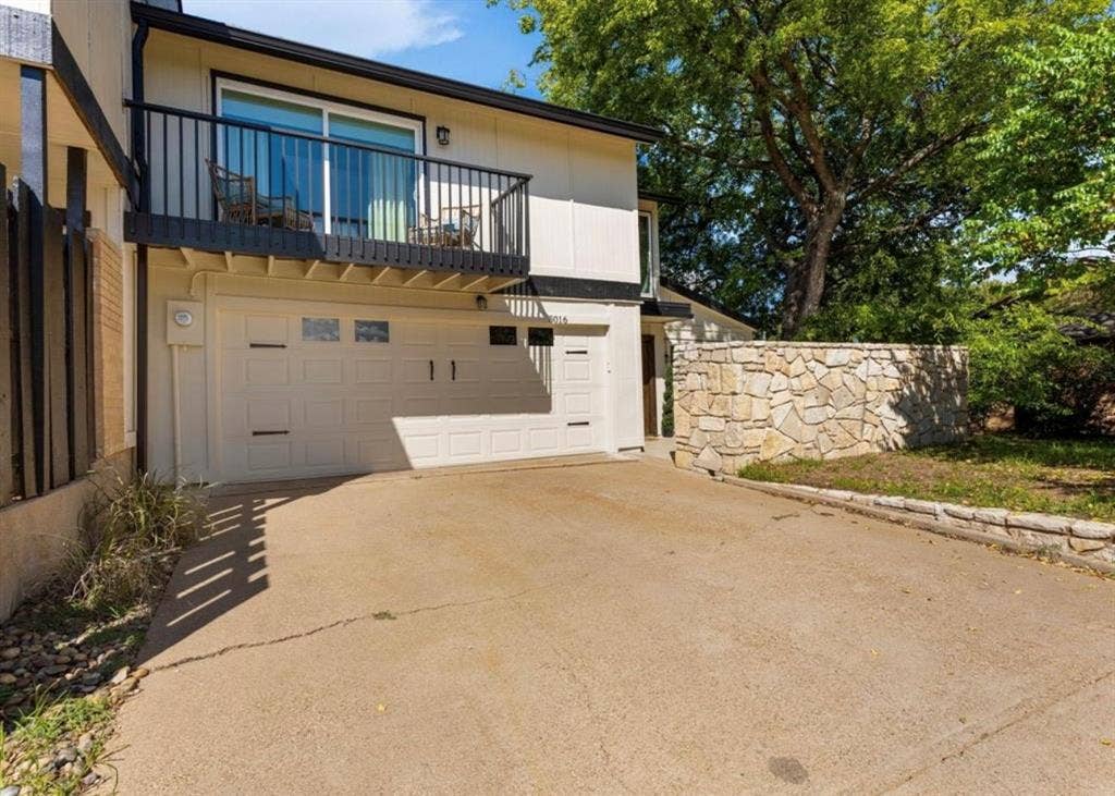 5016 Elms Court, Granbury, TX 76049 5016 Elms Court, Granbury, TX 76049