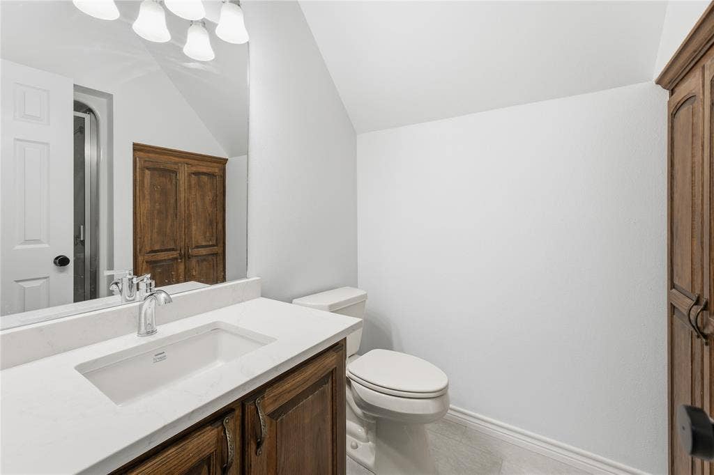 22676 Diamond Bay Drive, Frankston, TX 75763 22676 Diamond Bay Drive, Frankston, TX 75763