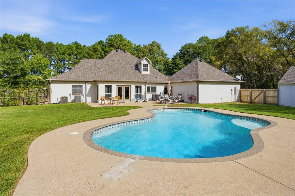 22676 Diamond Bay Drive, Frankston, TX 75763 22676 Diamond Bay Drive, Frankston, TX 75763
