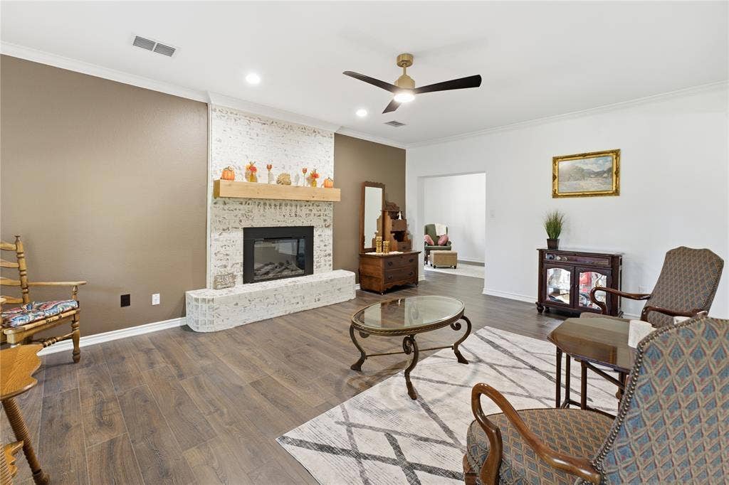 22676 Diamond Bay Drive, Frankston, TX 75763 22676 Diamond Bay Drive, Frankston, TX 75763