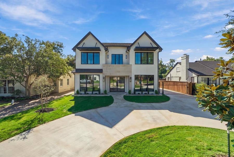 Property photo for 3635 Westcliff Road S, Fort Worth, TX