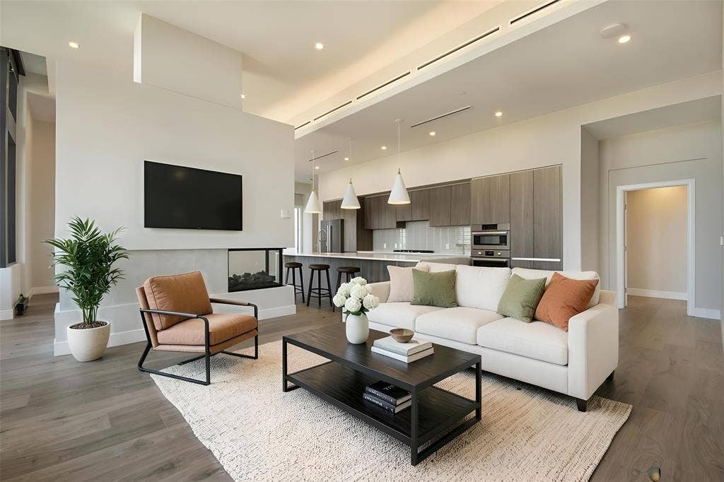 3001 Maple Avenue, #2207, Dallas, TX 75201 3001 Maple Avenue, #2207, Dallas, TX 75201