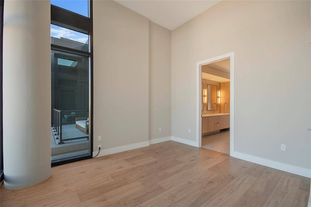3001 Maple Avenue, #2207, Dallas, TX 75201 3001 Maple Avenue, #2207, Dallas, TX 75201