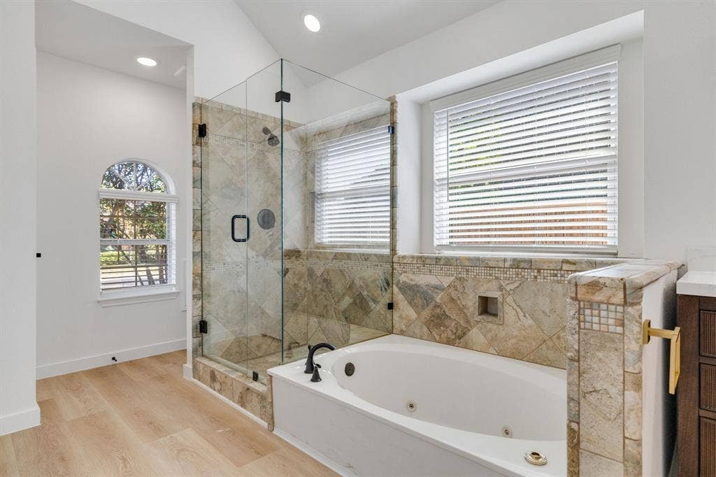 910 Blackstone Drive, Allen, TX 75002 910 Blackstone Drive, Allen, TX 75002