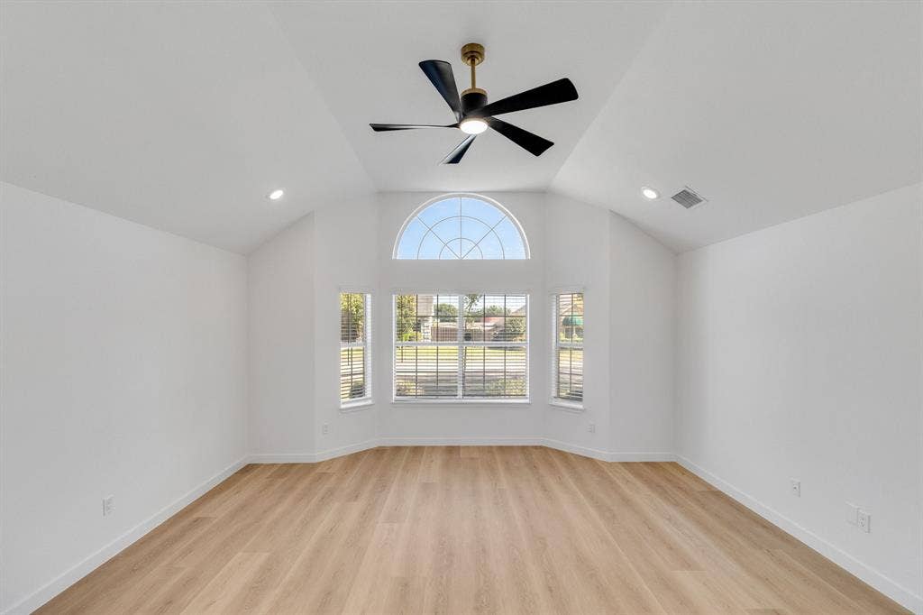 910 Blackstone Drive, Allen, TX 75002 910 Blackstone Drive, Allen, TX 75002
