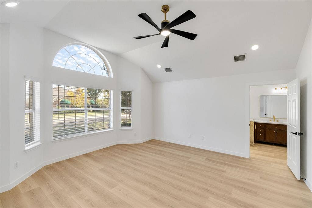 910 Blackstone Drive, Allen, TX 75002 910 Blackstone Drive, Allen, TX 75002