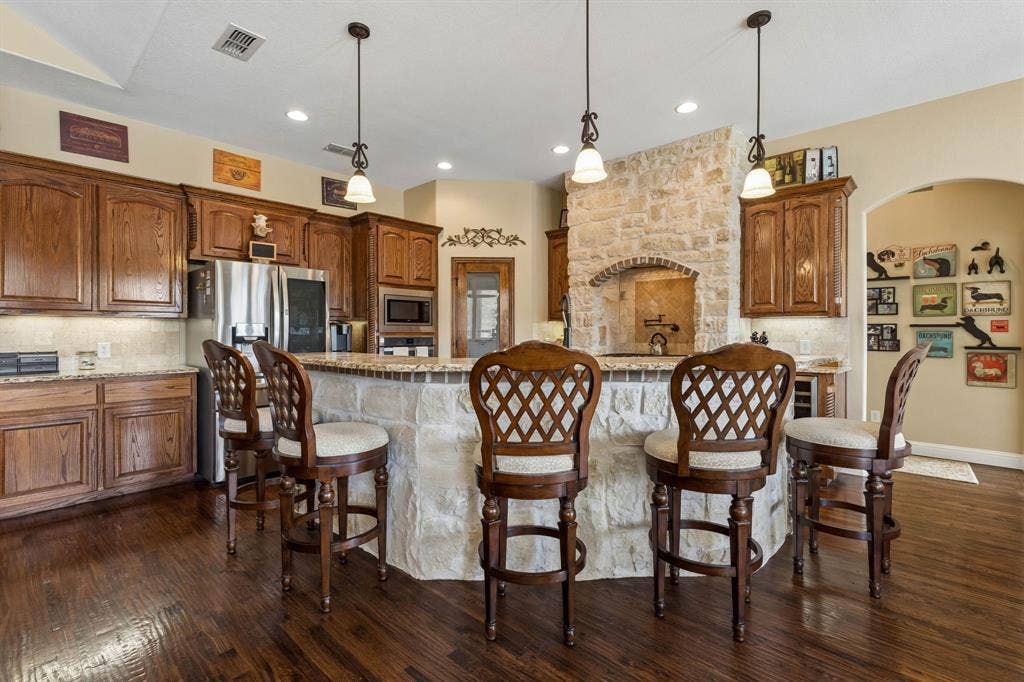 4035 Beaver Trail, Celina, TX 75009 4035 Beaver Trail, Celina, TX 75009