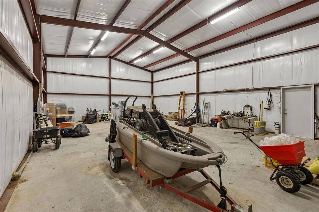4035 Beaver Trail, Celina, TX 75009 4035 Beaver Trail, Celina, TX 75009