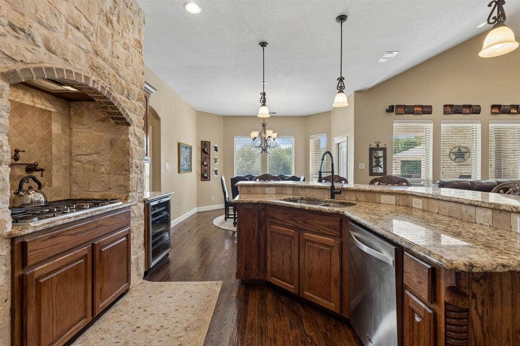 4035 Beaver Trail, Celina, TX 75009 4035 Beaver Trail, Celina, TX 75009