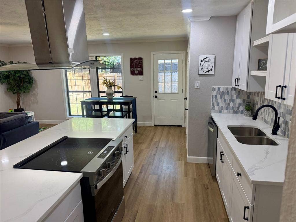 531 Hightrail Drive, Allen, TX 75002 531 Hightrail Drive, Allen, TX 75002