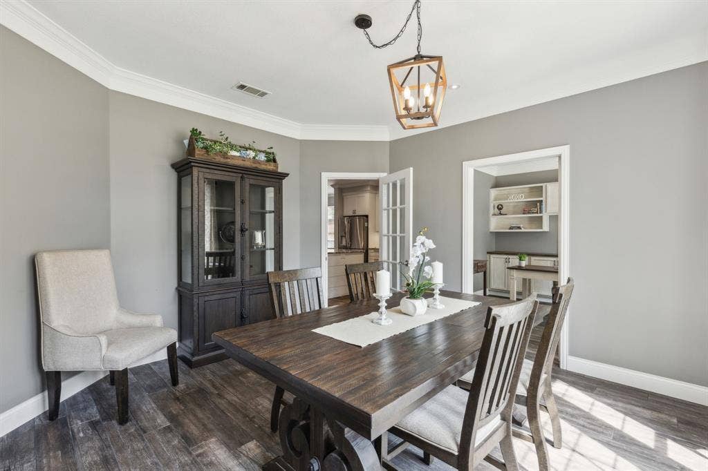 4597 Old Pond Drive, Plano, TX 75024 4597 Old Pond Drive, Plano, TX 75024