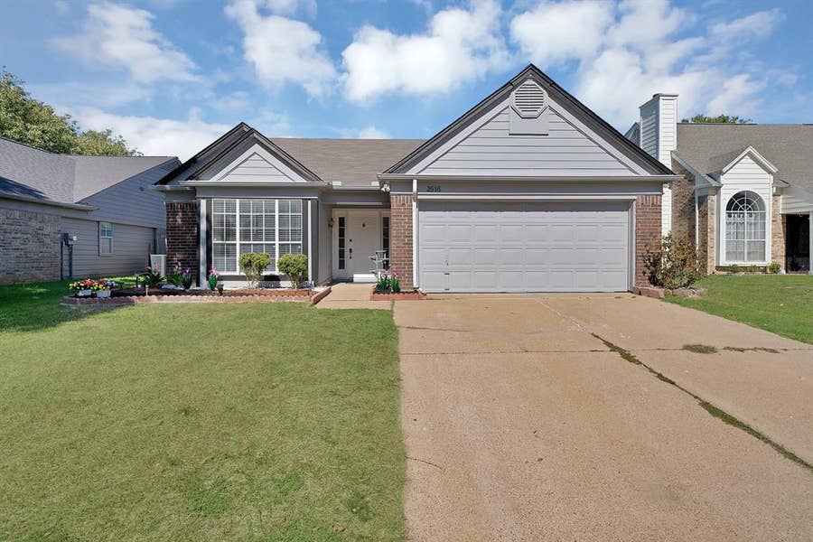 Property photo for 2616 Coldstream Drive, Fort Worth, TX
