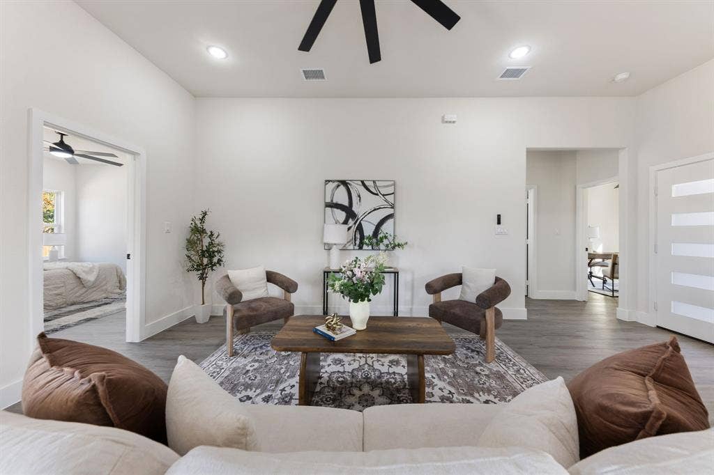 315 Windjammer Road, Gun Barrel City, TX 75156