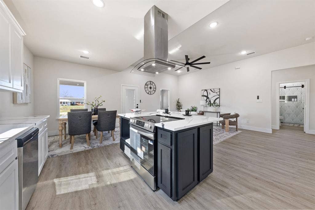 315 Windjammer Road, Gun Barrel City, TX 75156