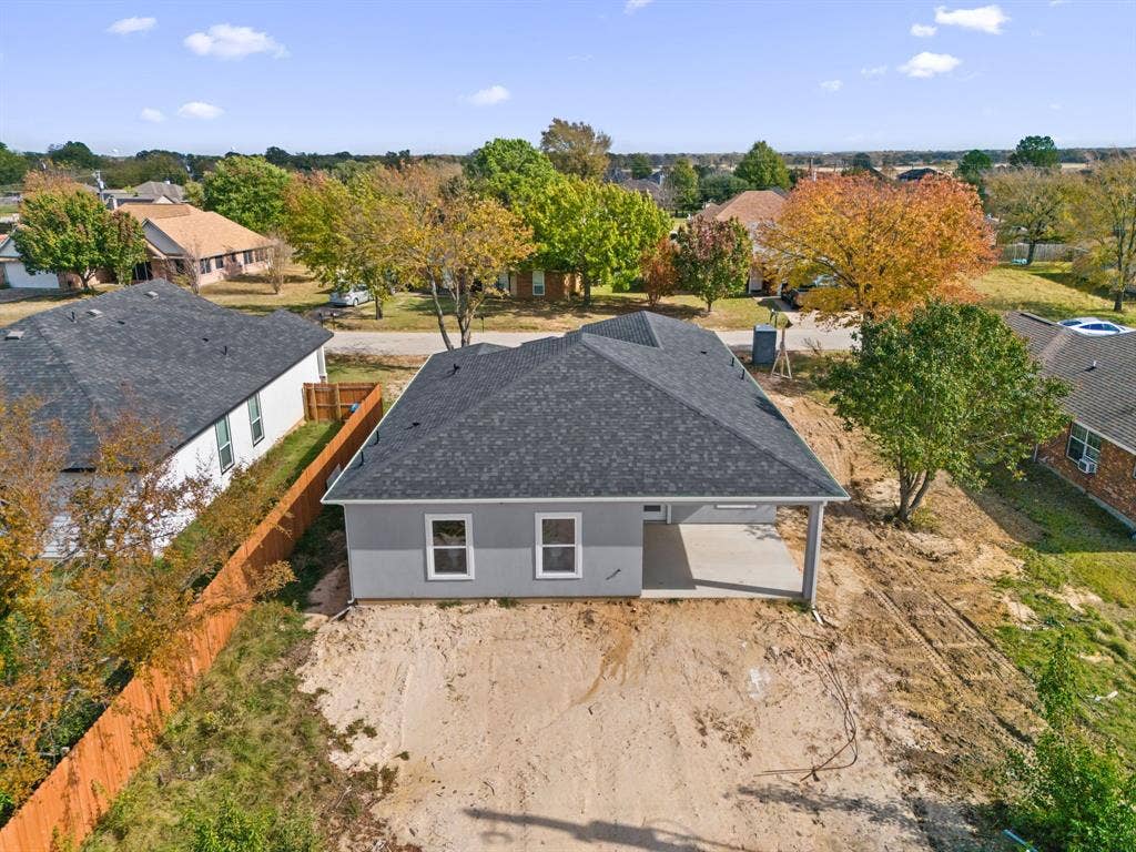 315 Windjammer Road, Gun Barrel City, TX 75156