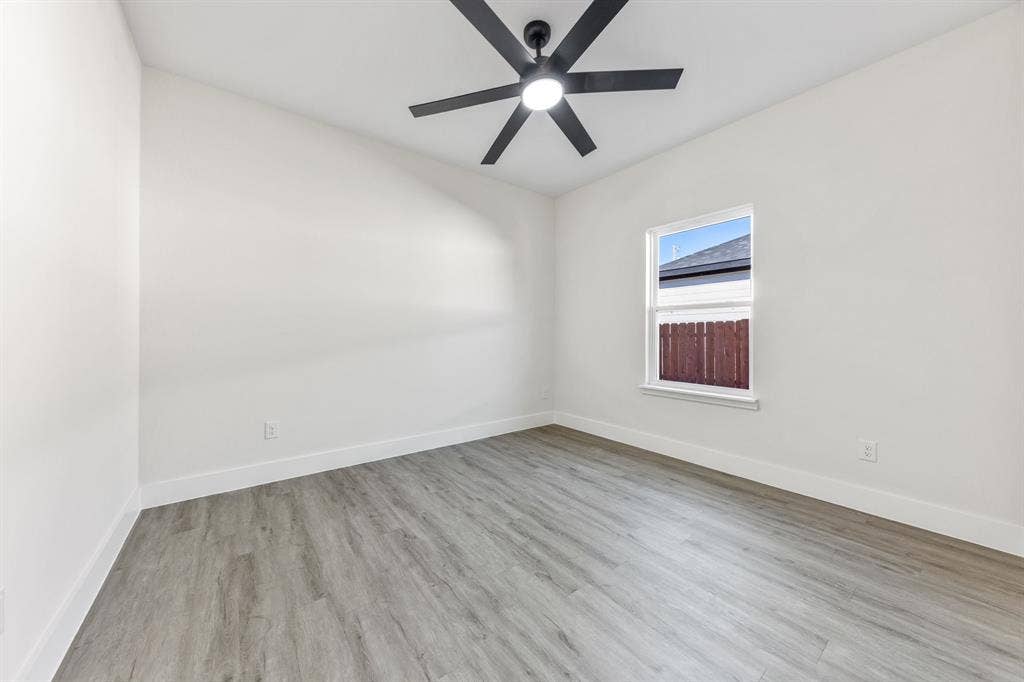 315 Windjammer Road, Gun Barrel City, TX 75156