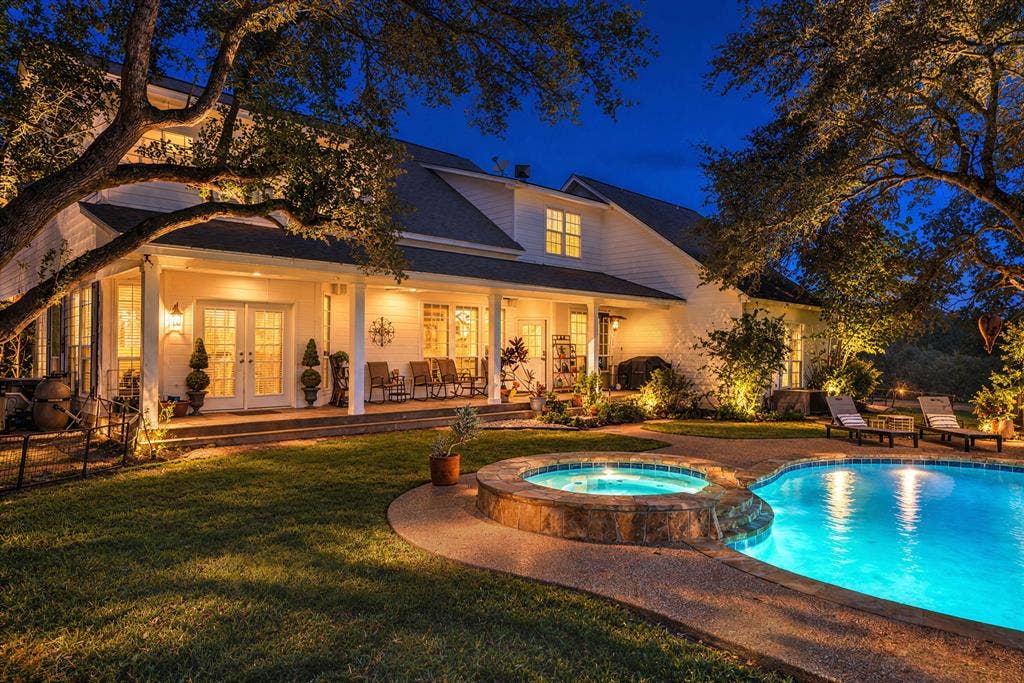 1540 Austin Hines Drive, China Spring, TX 76633 1540 Austin Hines Drive, China Spring, TX 76633
